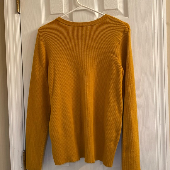 Sweater - Picture 2 of 2